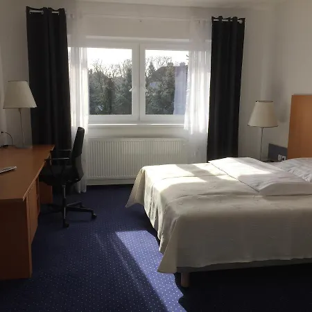 Dvur 3* Krnsko