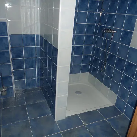 Dvur Hotel